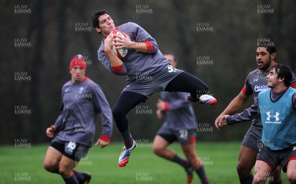 111113 - Wales Rugby Training -James Hook during training