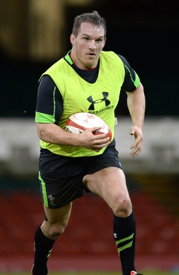 111114 - Wales Rugby Training -Gethin Jenkins during training