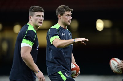 111114 - Wales Rugby Training -Scott Williams and Rhys Priestland during training