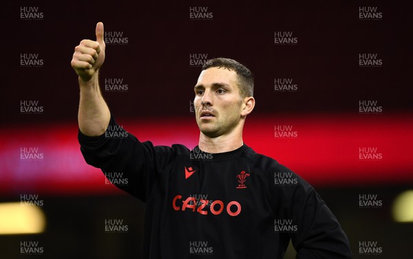 111122 - Wales Rugby Training - George North during training