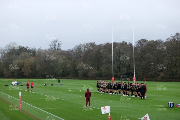 111125 - Wales Rugby Training in the week leading up to their Quilter Nations Series game against Japan - Players observe the two-minute silence on Armistice Day