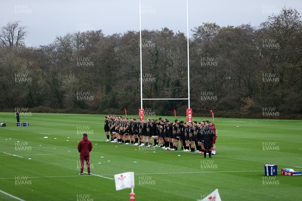 111125 - Wales Rugby Training in the week leading up to their Quilter Nations Series game against Japan - Players observe the two-minute silence on Armistice Day