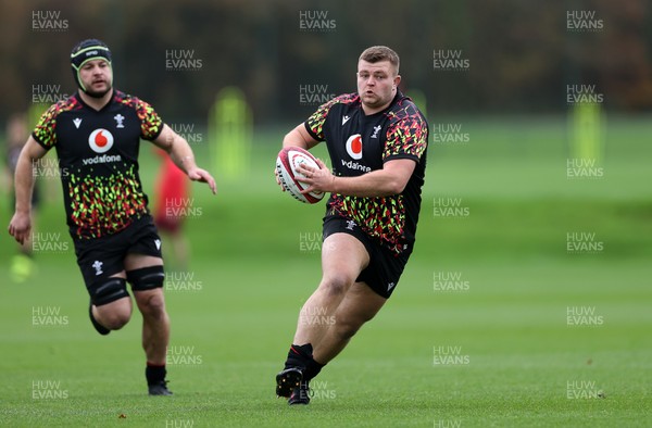 111125 - Wales Rugby Training in the week leading up to their Quilter Nations Series game against Japan - Danny Southworth during training