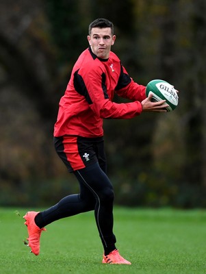 111120 - Wales Rugby Training - Owen Watkin during training