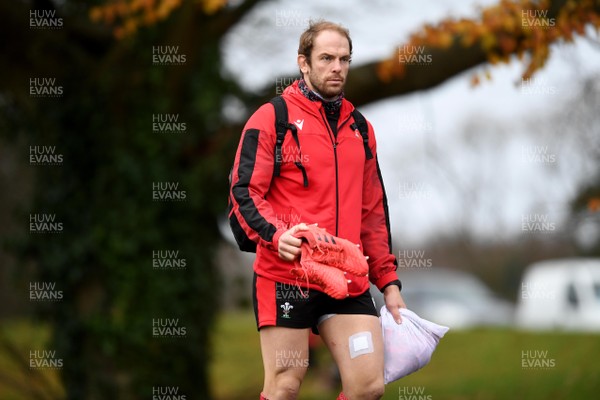 111120 - Wales Rugby Training - Alun Wyn Jones during training