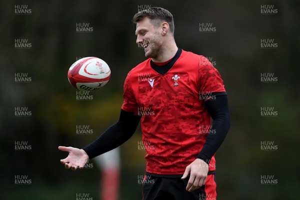 111120 - Wales Rugby Training - Dan Biggar during training