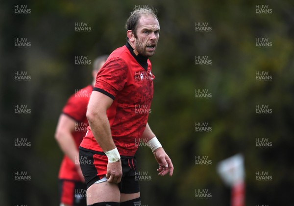 111120 - Wales Rugby Training - Alun Wyn Jones during training