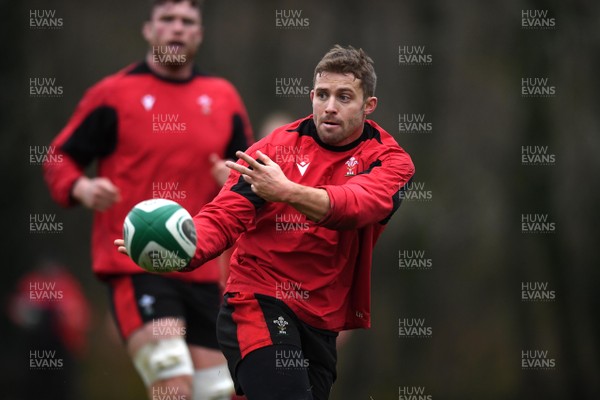 111120 - Wales Rugby Training - Leigh Halfpenny during training