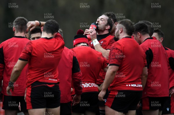 111120 - Wales Rugby Training - Alun Wyn Jones during training