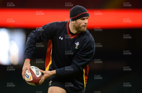 120216 - Wales Rugby Training -Jamie Roberts during training