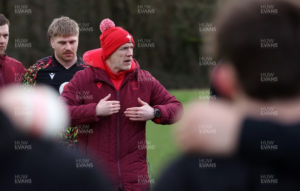 120226 - Wales Rugby Training - Steve Tandy, Head Coach during training