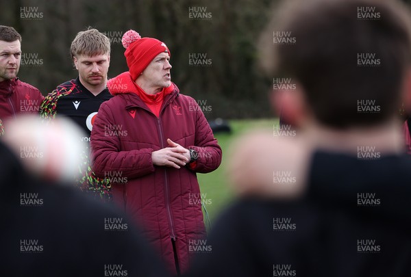120226 - Wales Rugby Training - Steve Tandy, Head Coach during training