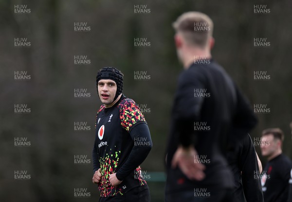 120226 - Wales Rugby Training - Dafydd Jenkins during training