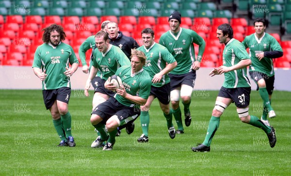 12.03.09 Wales rugby training... Andy Powell during the last training session before the team left for Italy. 