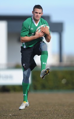 12.03.10 - Wales Rugby Training - Lee Byrne during training. 