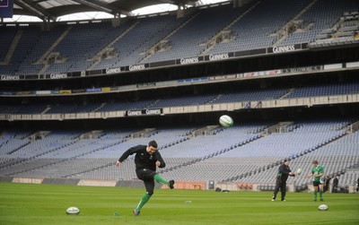 12.03.10 - Wales Rugby Training - Stephen Jones during kicking practice. 