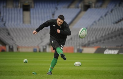 12.03.10 - Wales Rugby Training - Stephen Jones during kicking practice. 