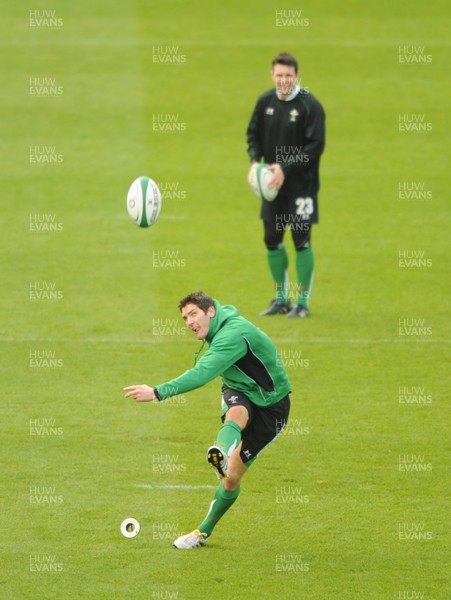12.03.10 - Wales Rugby Training - Stephen Jones(top) and James Hook during kicking practice. 