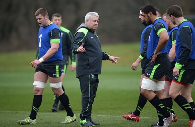 120315 - Wales Rugby Training -Warren Gatland during training