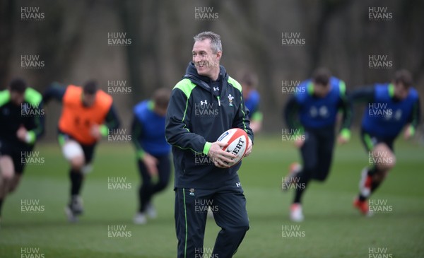 120315 - Wales Rugby Training -Rob Howley during training