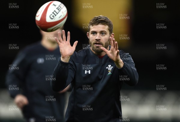 120319 - Wales Rugby Training - Leigh Halfpenny during training