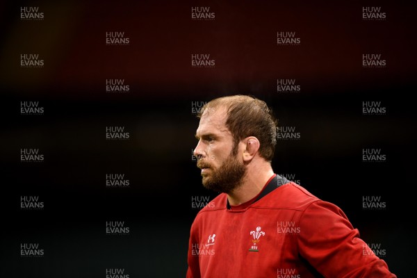120320 - Wales Rugby Training - Alun Wyn Jones during training