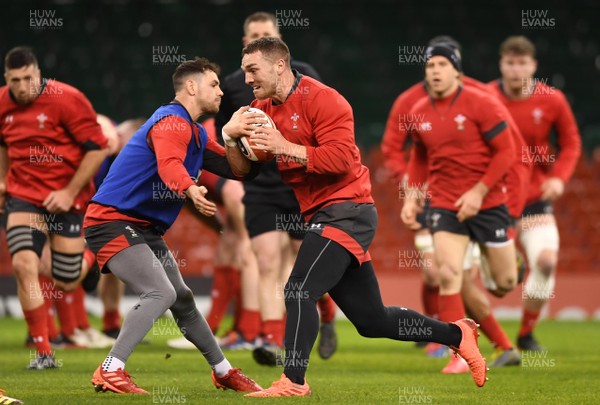 120320 - Wales Rugby Training - George North during training