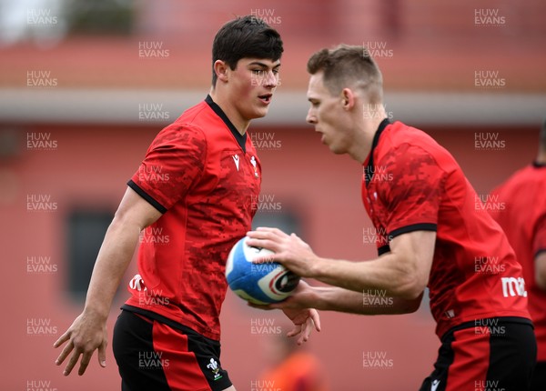 120321 - Wales Rugby Training - Louis Rees-Zammit and Liam Williams during training