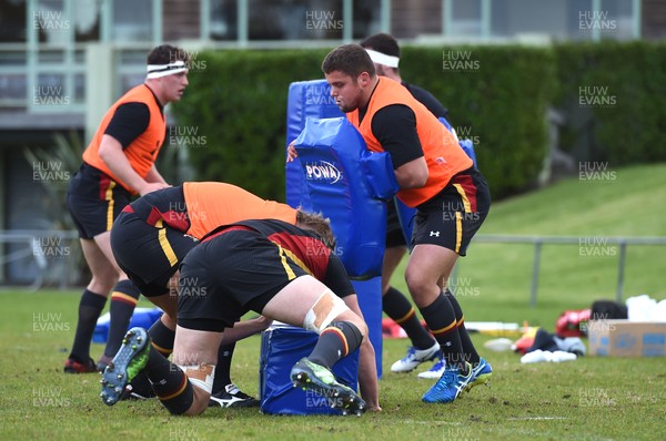 120617 - Wales Rugby Training - Nicky Smith during training