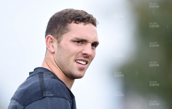 120618 - Wales Rugby Training - George North during training