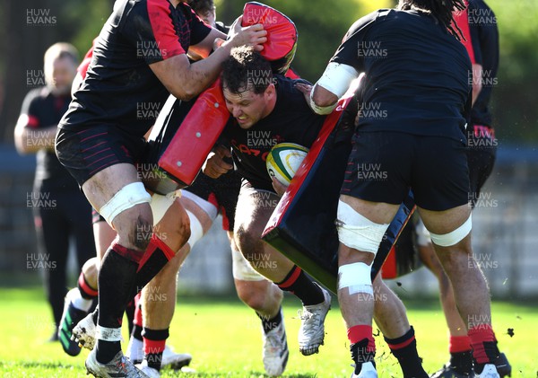 120722 - Wales Rugby Training - Ryan Elias during training