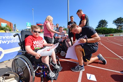 120815 - Wales Rugby Training -Tyler Morgan meets fans during training