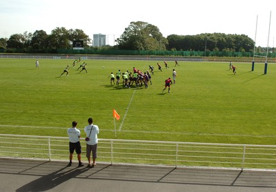 12.09.07 - Wales Rugby World Cup Training - The Welsh team go through some moves during training 