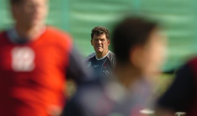 12.09.07 - Wales Rugby World Cup Training - Wales Coach, Gareth Jenkins looks on during training 