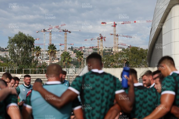 120923 - Wales Rugby Training in Nice, ahead of their second Rugby World Cup game against Portugal - Team huddle during training