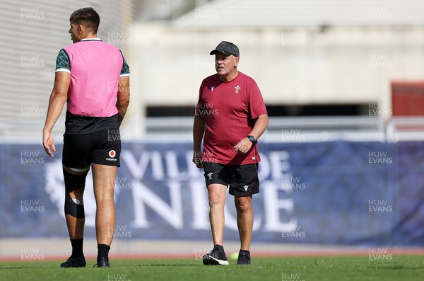 120923 - Wales Rugby Training in Nice, ahead of their second Rugby World Cup game against Portugal - Head Coach Warren Gatland during training