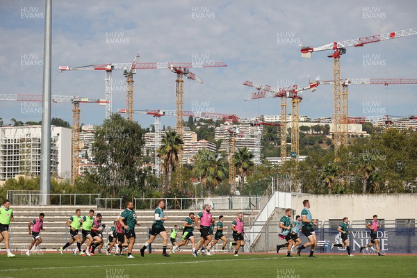 120923 - Wales Rugby Training in Nice, ahead of their second Rugby World Cup game against Portugal - Wales during training