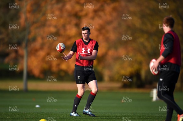 121118 - Wales Rugby Training - Adam Beard during training