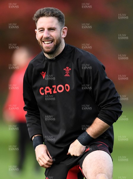 121121 - Wales Rugby Training - Alex Cuthbert during training
