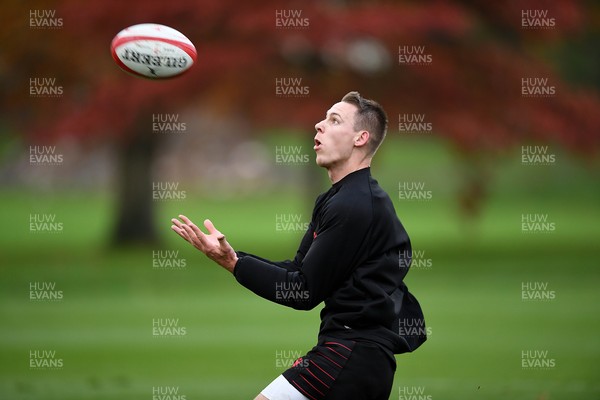 121121 - Wales Rugby Training - Liam Williams during training