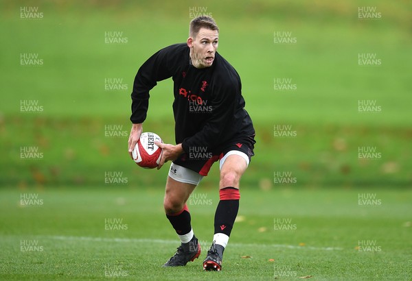 121121 - Wales Rugby Training - Liam Williams during training