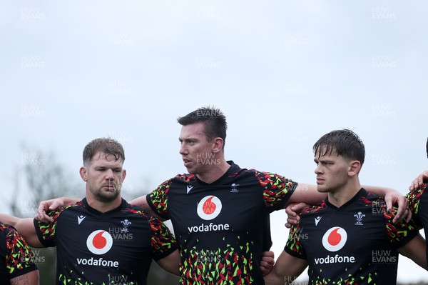 121125 - Wales Rugby Training in the week leading up to their game against Japan - Olly Cracknell, Adam Beard and Alex Mann