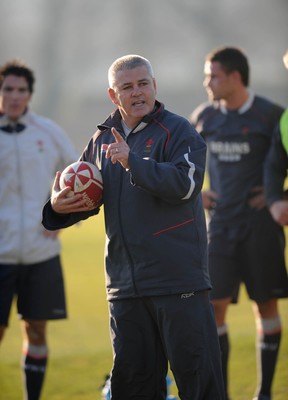 13.02.08 - Wales Rugby Training - Wales Coach, Warren Gatland makes a point during training 