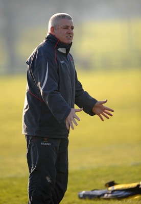 13.02.08 - Wales Rugby Training - Wales Coach, Warren Gatland makes a point during training 