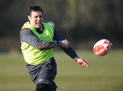 13.02.08 - Wales Rugby Training - Stephen Jones in action during training 