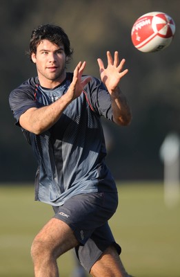 13.02.08 - Wales Rugby Training - Mike Phillips in action during training 