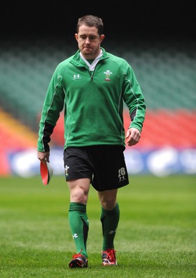 13.02.09 - Wales Rugby Training - Shane Williams during his fitness test ahead of Wales' game with England. 