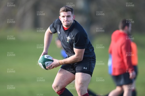 130218 - Wales Rugby Training - Elliot Dee during training