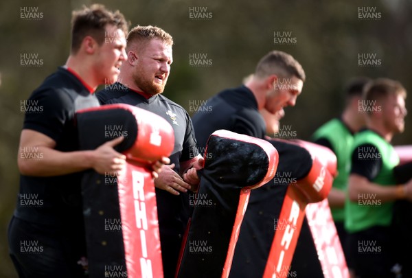 130219 - Wales Rugby Training - Samson Lee during training