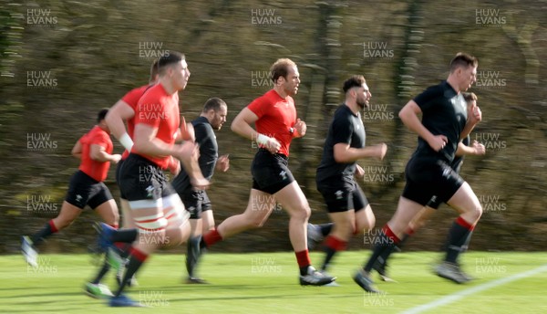 130219 - Wales Rugby Training - Alun Wyn Jones during training